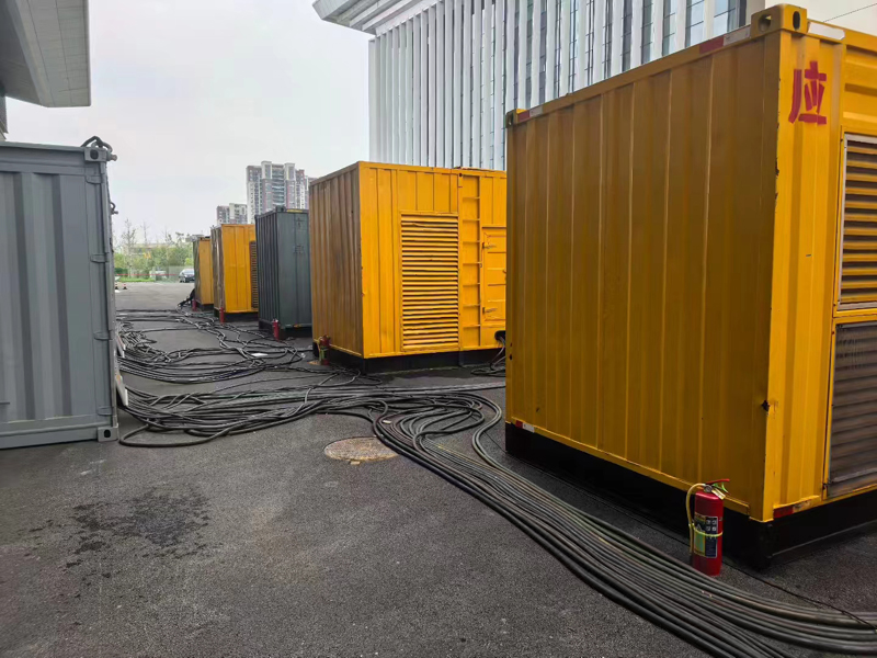 林芝不同季节柴油发电机组保养有哪些注意事项?